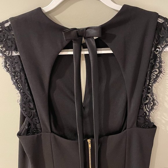 Dress - Picture 1 of 5